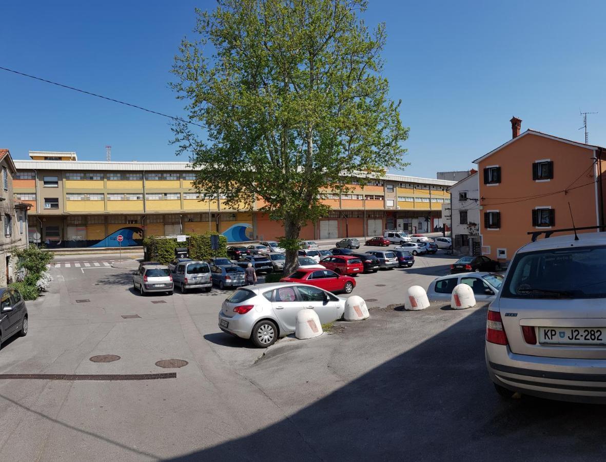 Hostel Bellavista Κόπερ Εξωτερικό φωτογραφία