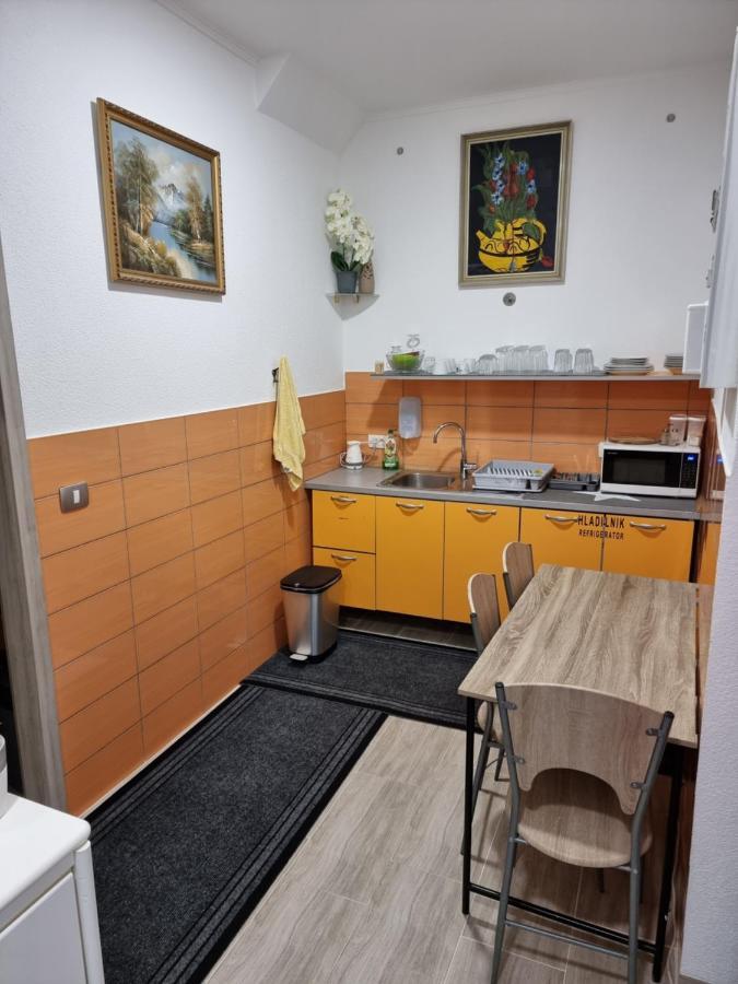 Hostel Bellavista Κόπερ Εξωτερικό φωτογραφία