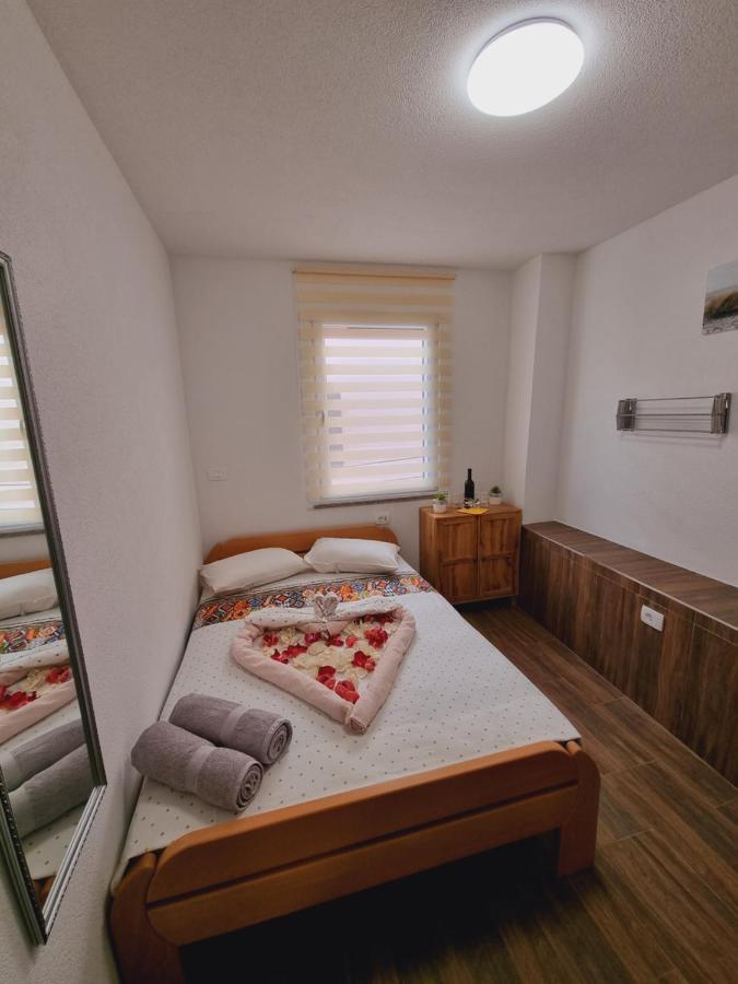Hostel Bellavista Κόπερ Εξωτερικό φωτογραφία