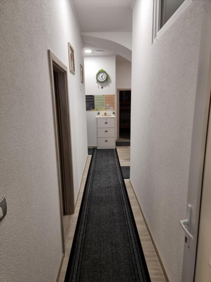 Hostel Bellavista Κόπερ Εξωτερικό φωτογραφία