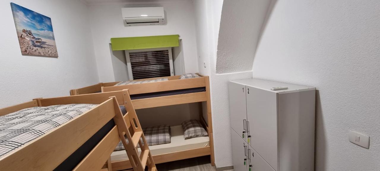 Hostel Bellavista Κόπερ Εξωτερικό φωτογραφία
